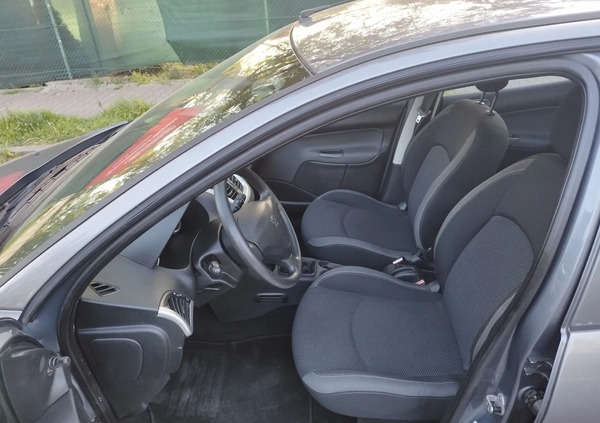 Peugeot 206 plus cena 11900 przebieg: 99875, rok produkcji 2009 z Szczecin małe 352